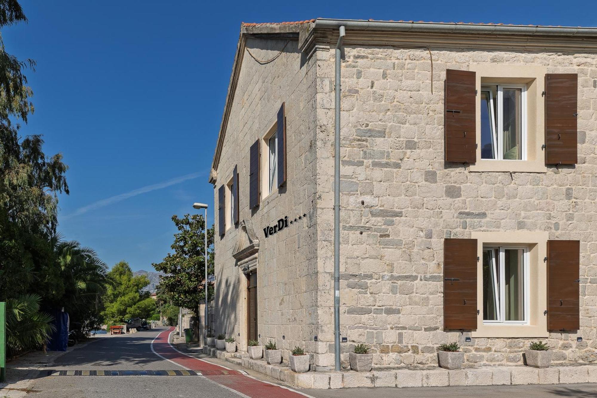 Verdi Kotor Exteriér fotografie